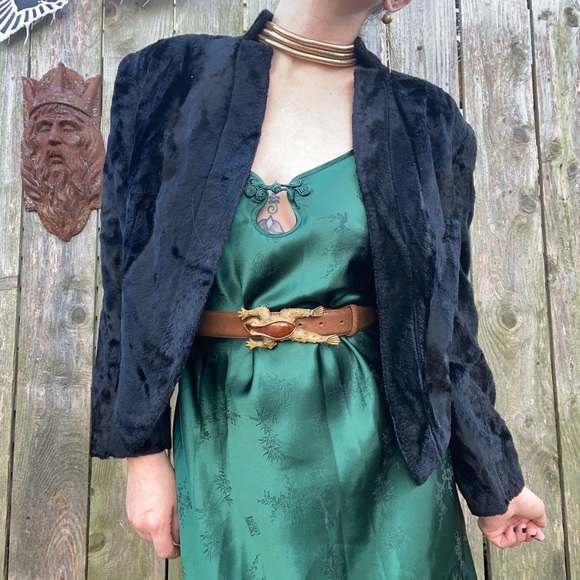 • v i n t a g e • cropped faux fur jacket - Picture 6 of 7